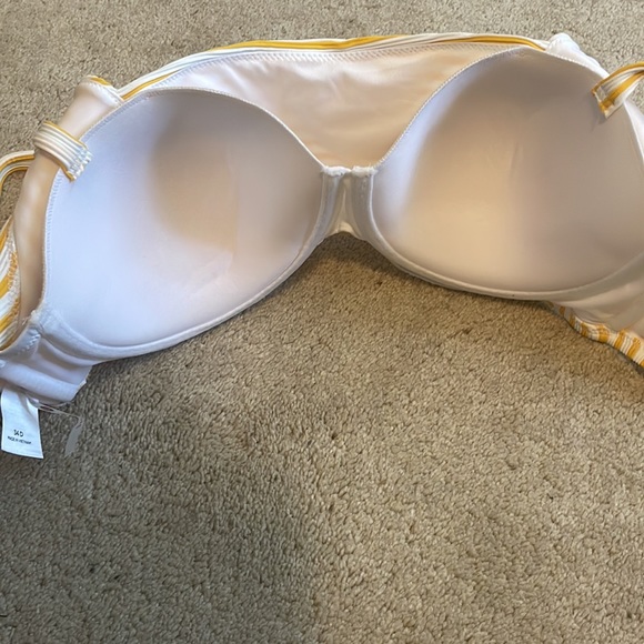 Small yellow striped bikini -target - Picture 5 of 6